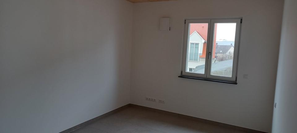 Etagenwohnung Oettingen in Bayern - 2 Zimmer, 63 m&sup2;, 790&euro; | Angebot:24877168