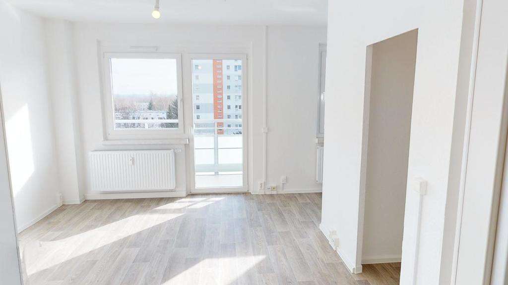 Etagenwohnung Chemnitz Hutholz - 1 Zimmer, 36 m&sup2;, 250&euro; | Angebot:26483531