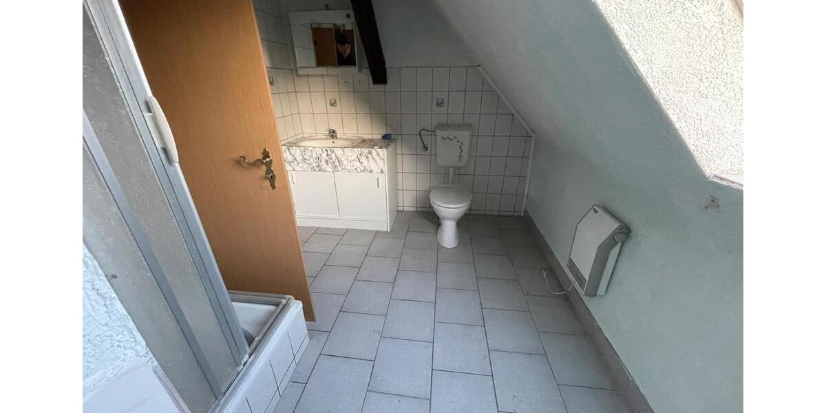 Dachgeschoßwohnung Eisleben (Lutherstadt) - 1 Zimmer, 56 m&sup2;, 320&euro; | Angebot:25994164