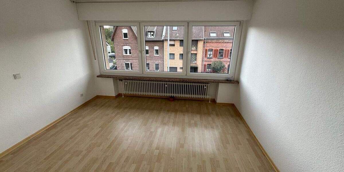 Frisch modernisierte 3-Zimmer-Wohnung mit 84 m² in Brühl 3 zimmer