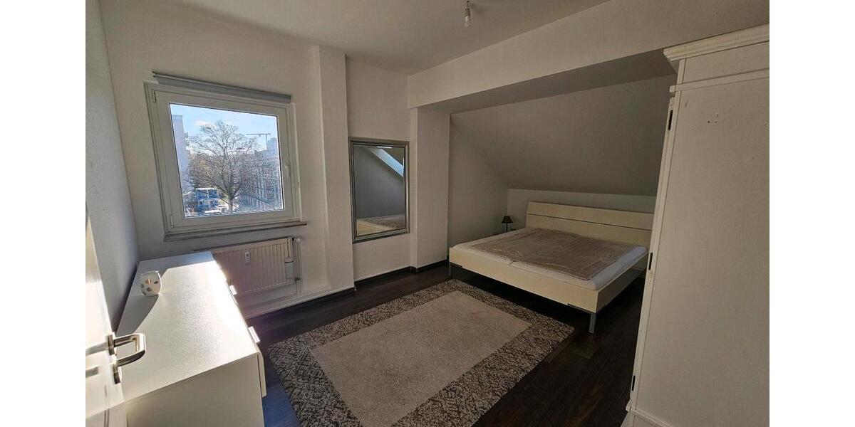 Dachgeschoßwohnung Hamburg Wandsbek - 2 Zimmer, 62 m&sup2;, 1.470&euro; | Angebot:26047385