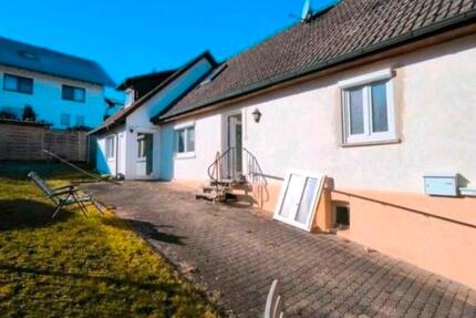 Haus Gutenzell-Hürbel Hürbel - 6 Zimmer, 145 m&sup2;, 1.100&euro; | Angebot:26597958