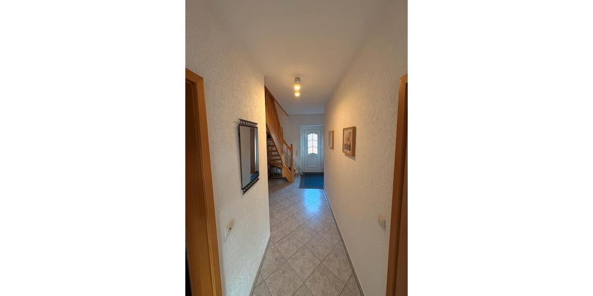 Etagenwohnung Wahrenholz - 3 Zimmer, 90 m&sup2;, 750&euro; | Angebot:26534859
