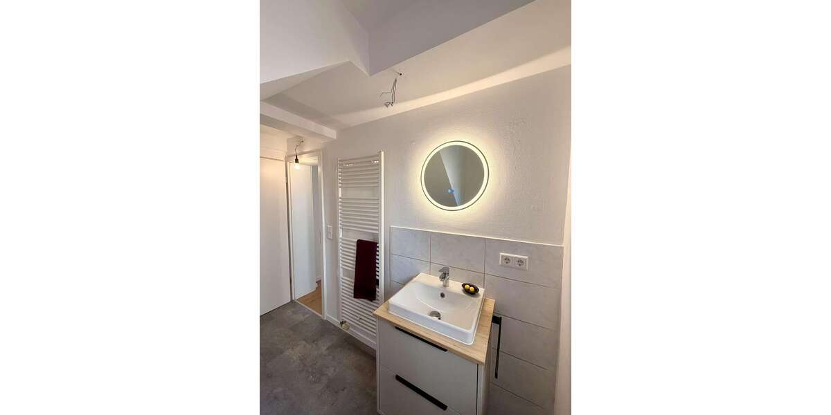 Etagenwohnung Fürth Altstadt - 2 Zimmer, 65 m&sup2;, 990&euro; | Angebot:27069139