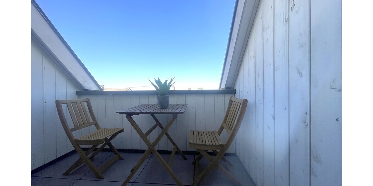 Hoch hinaus: Helle Wohnung mit Balkon in Baden-Baden - Etagenwohnung Baden-Baden Baden | Angebot:27296366