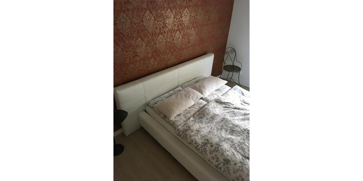 Etagenwohnung Strausberg - 4 Zimmer, 152 m&sup2;, 1.749&euro; | Angebot:23818039