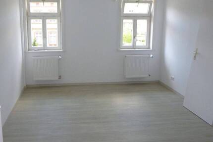 Wohnung Weikersheim - 3 Zimmer, 110 m&sup2;, 660&euro; | Angebot:26554828