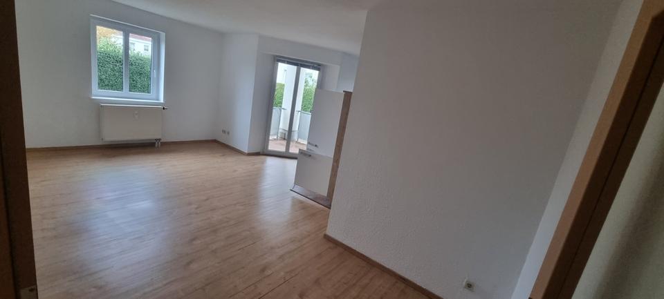 Erdgeschoßwohnung Gadebusch - 2 Zimmer, 50 m&sup2;, 475&euro; | Angebot:25568537