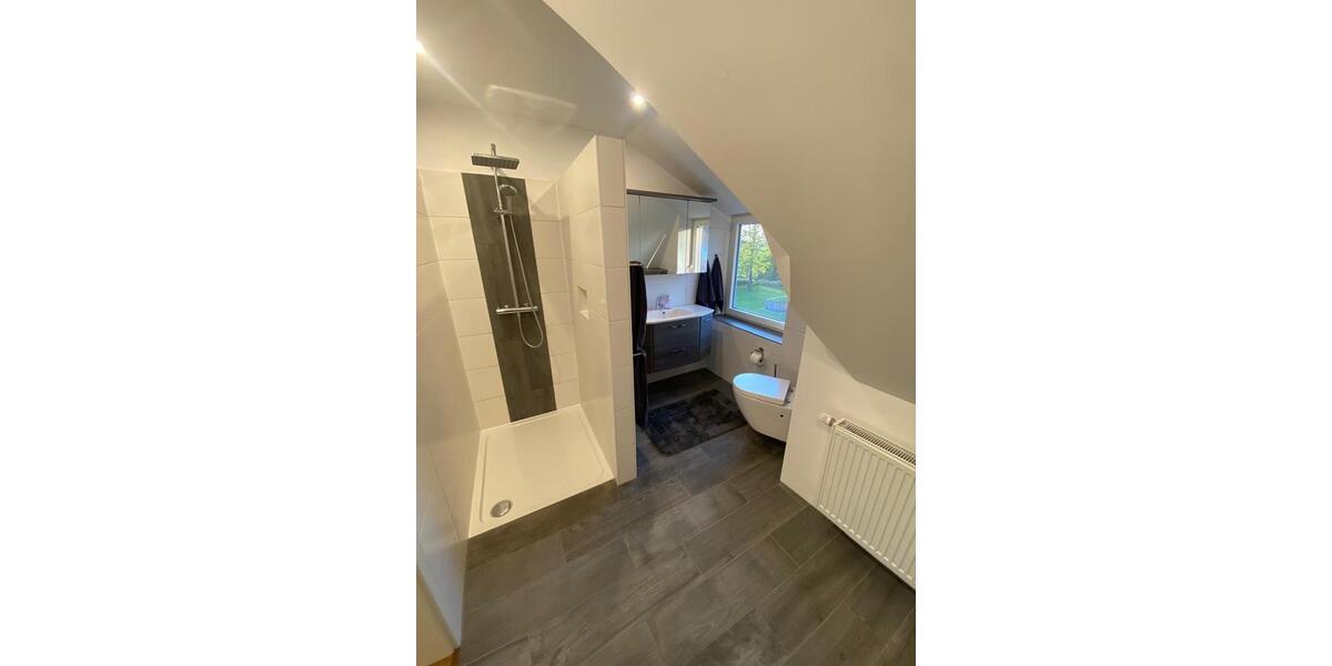 Wohnen auf Zeit Stadland Schwei - 3 Zimmer, 100 m&sup2;, 45&euro; | Angebot:24864332