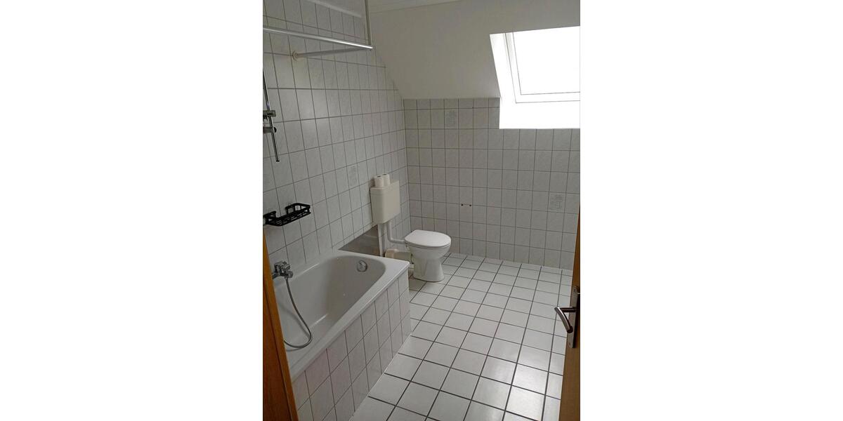 Etagenwohnung Borgholzhausen - 2 Zimmer, 75 m&sup2;, 600&euro; | Angebot:26048110