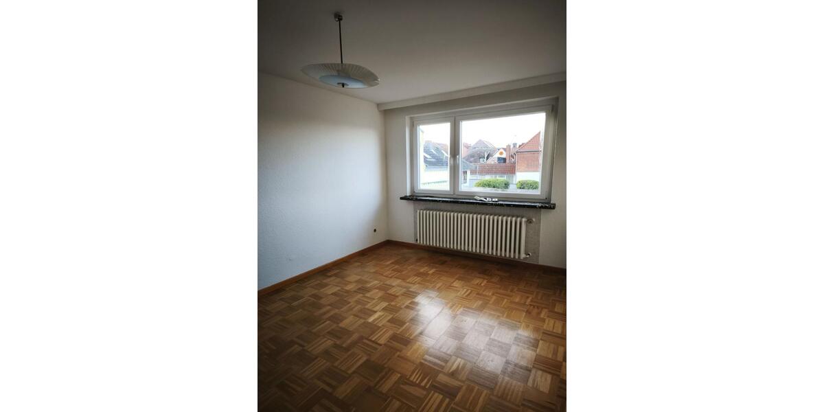 Reihenmittelhaus bezugsfertig zentral mit Hafenblick 5 zimmer