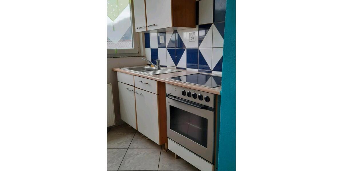 Etagenwohnung Tuttlingen - 5 Zimmer, 100 m&sup2;, 700&euro; | Angebot:24865408