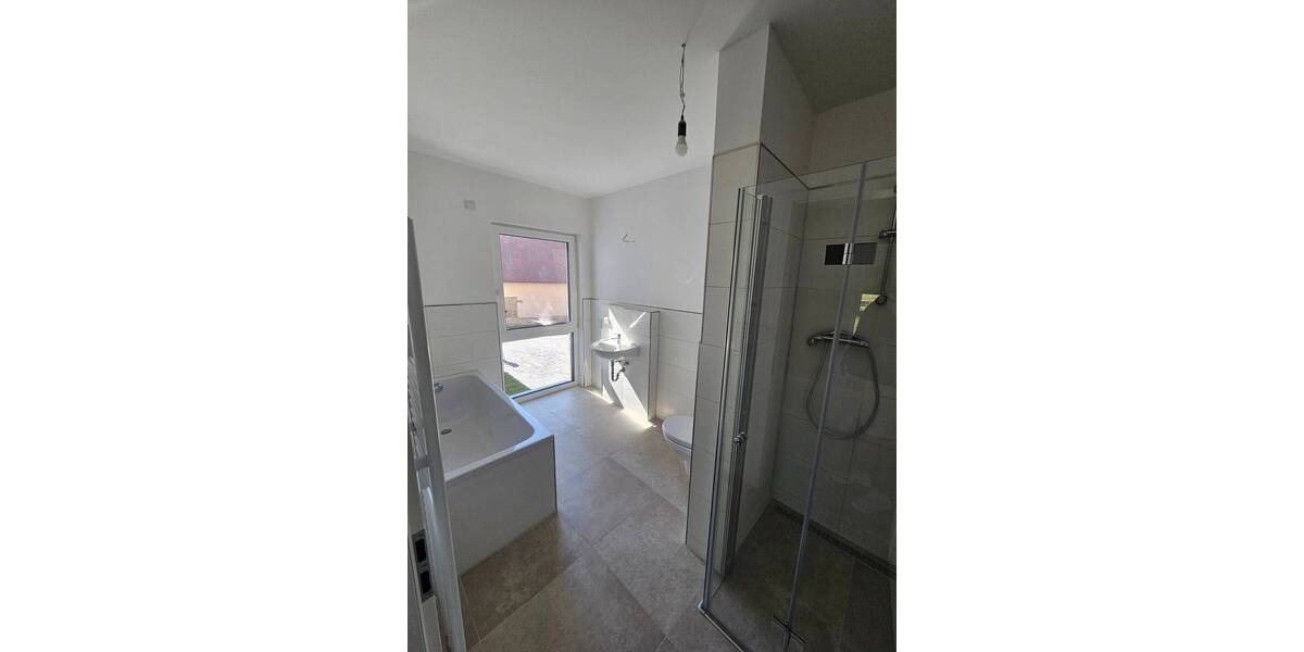 Privatoase mit modernem Neubaukomfort in ruhiger Lage mit Garten und nah am Goitzschesee 4 zimmer