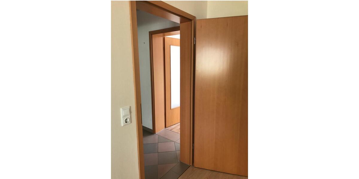 Etagenwohnung Feuchtwangen - 3 Zimmer, 74 m&sup2;, 740&euro; | Angebot:25292368