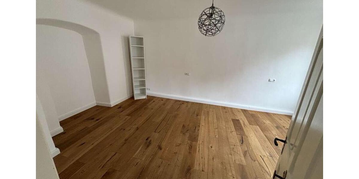 Etagenwohnung Dettelbach - 1 Zimmer, 57 m&sup2;, 920&euro; | Angebot:24869392