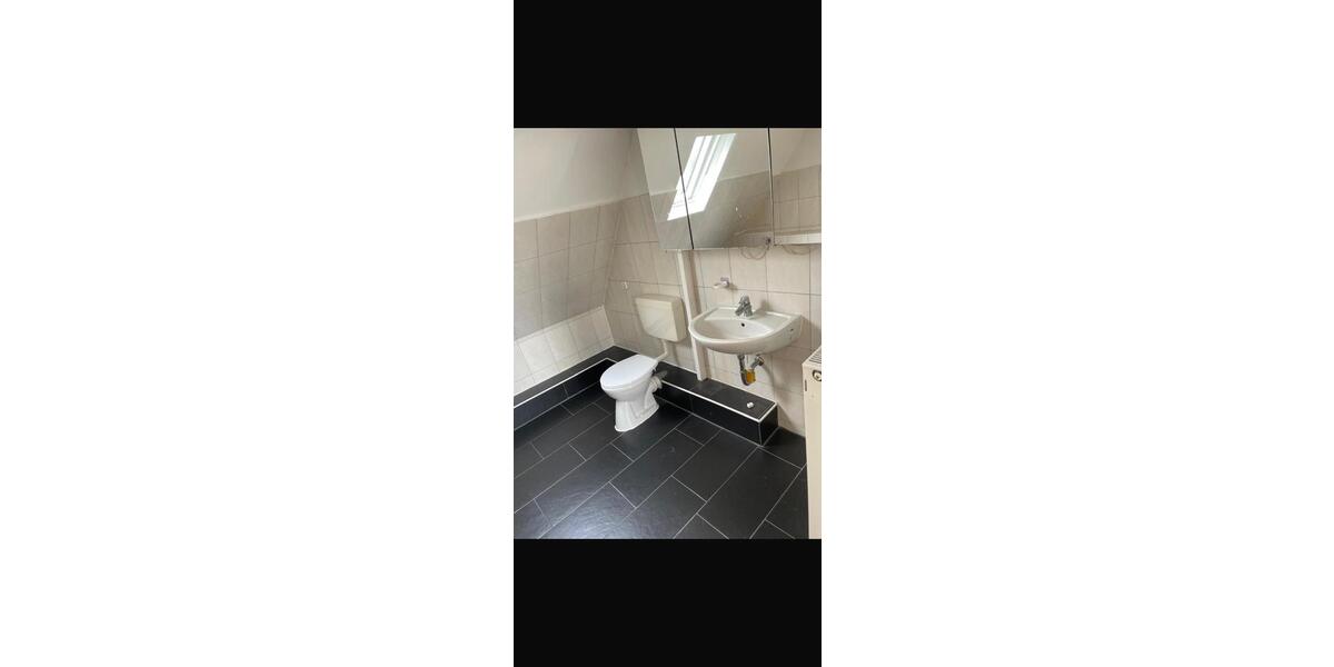 Dachgeschoßwohnung Ritterhude - 2 Zimmer, 80 m&sup2;, 750&euro; | Angebot:26565999