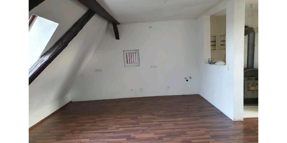 Maisonettenwohnung Dornhan - 3 Zimmer, 160 m&sup2;, 1.100&euro; | Angebot:26023523