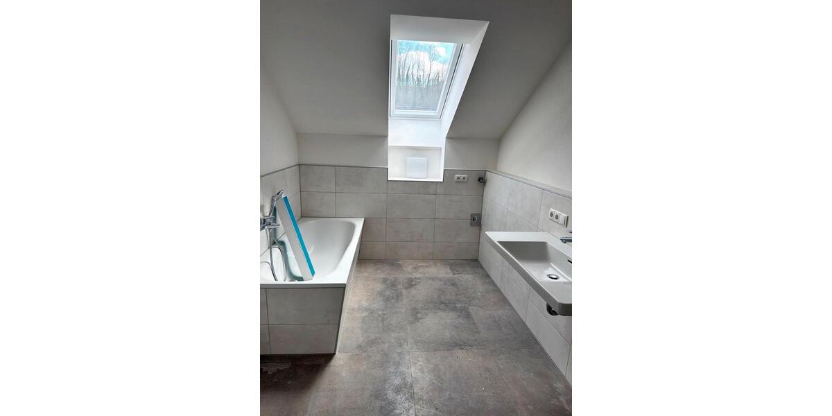 Dachgeschoßwohnung Kraiburg am Inn - 2 Zimmer, 75 m&sup2;, 980&euro; | Angebot:25940423