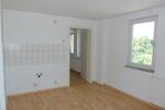 Dachgeschoßwohnung Limbach-Oberfrohna Oberfrohna - 3 Zimmer, 72 m&sup2;, 360&euro; | Angebot:25902838