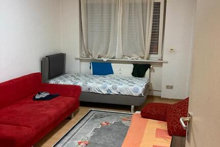Wohnung Saarbrücken West - 1 Zimmer, 25 m&sup2;, 285&euro; | Angebot:25213464
