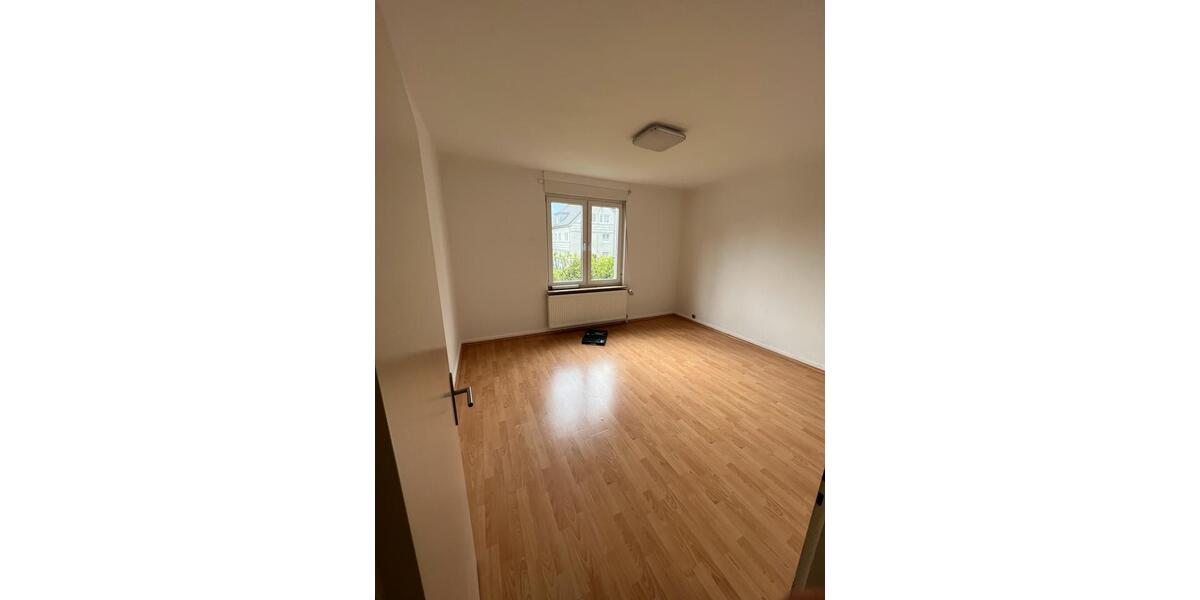 Erdgeschoßwohnung Herford Falkendiek - 3 Zimmer, 80 m&sup2;, 1.000&euro; | Angebot:26137162
