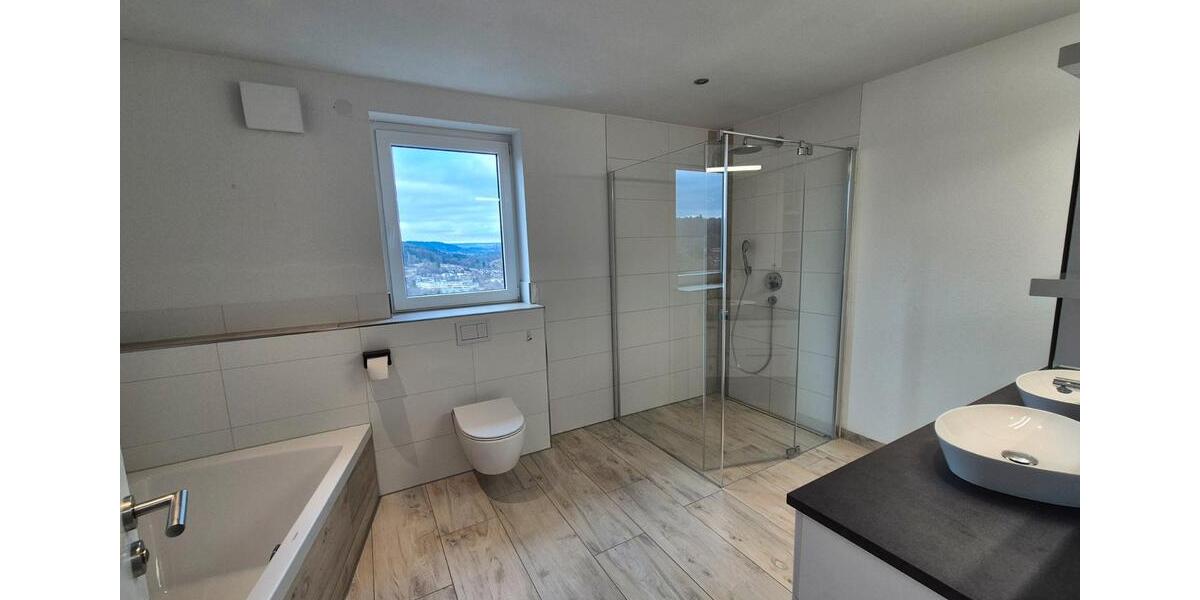 Einfamilienhaus Nagold - 4.5 Zimmer, 125 m&sup2;, 1.750&euro; | Angebot:25980618