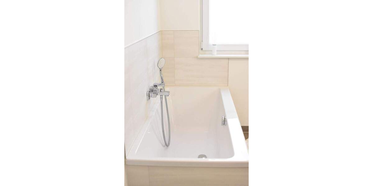 Etagenwohnung Leipzig Leutzsch - 2 Zimmer, 80 m&sup2;, 1.120&euro; | Angebot:25819037