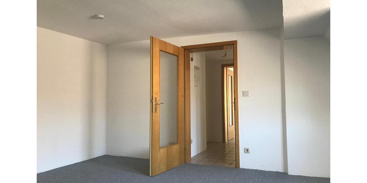 Etagenwohnung Neunkirchen am Sand - 1 Zimmer, 38 m&sup2;, 290&euro; | Angebot:23784520