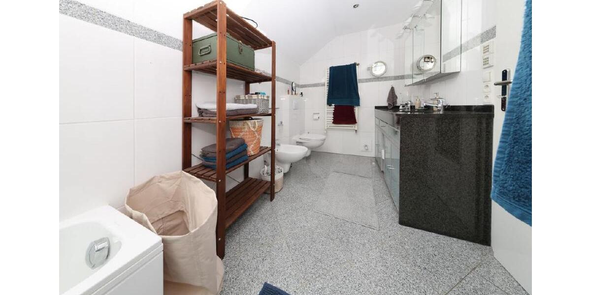 Doppelhaushälfte Wilhelmshaven Aldenburg - 4 Zimmer, 126 m&sup2;, 1.100&euro; | Angebot:25991102