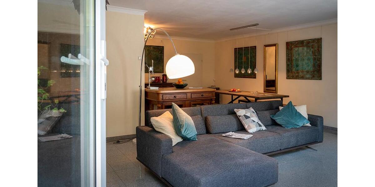 Etagenwohnung Siegburg - 2 Zimmer, 74 m&sup2;, 1.680&euro; | Angebot:26522807