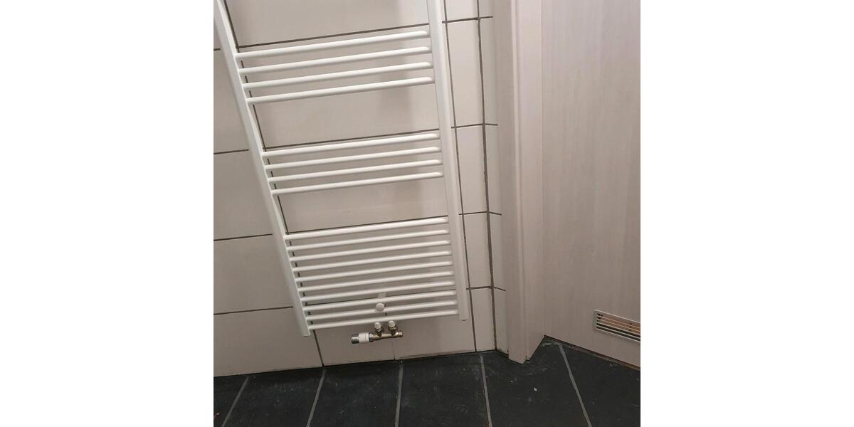 2 Zimmer Wohnung Möbilirt zu vermidenn 2 zimmer