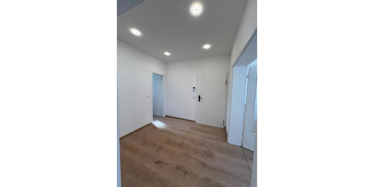 Etagenwohnung Barby - 5 Zimmer, 130 m&sup2;, 800&euro; | Angebot:26248806