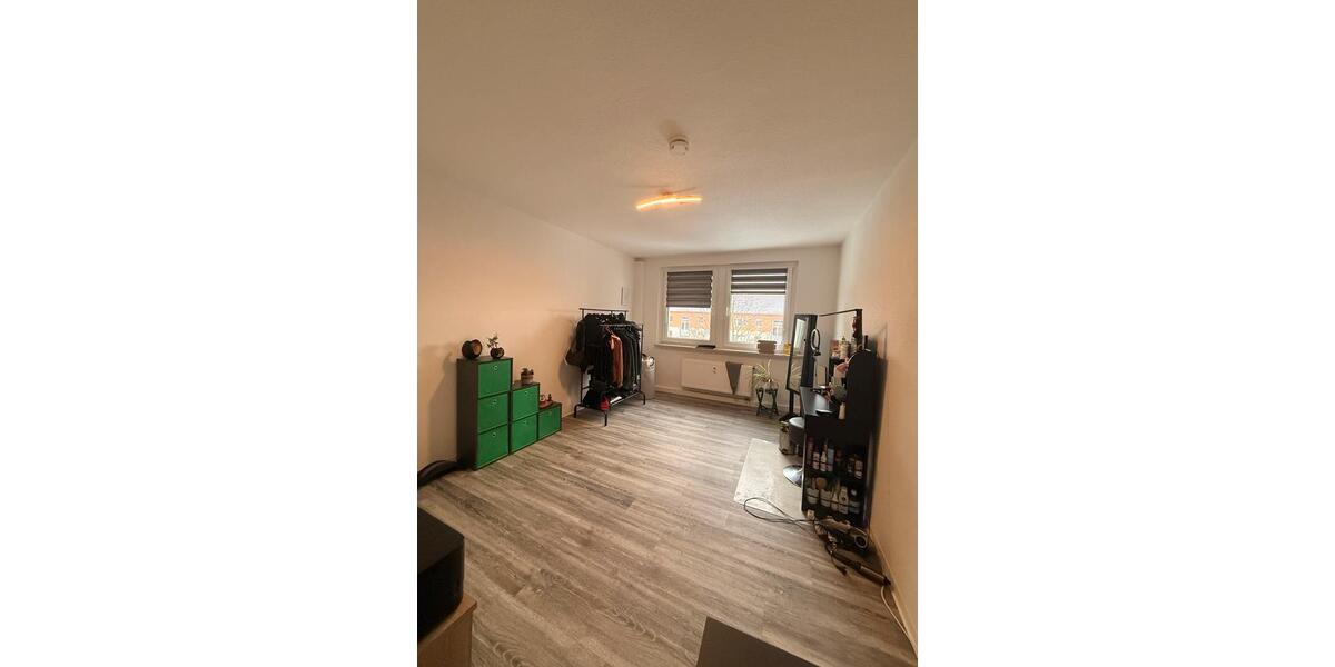 4-Raum-Wohnung mit Balkon – abzugeben 4 zimmer