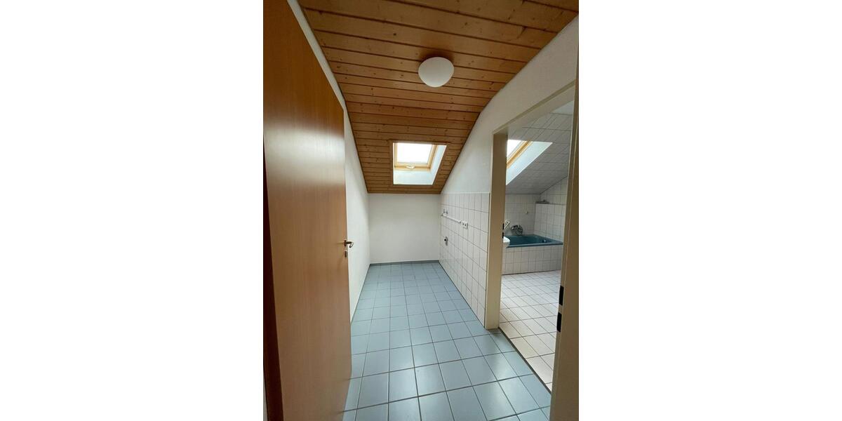 Dachgeschoßwohnung Herrischried - 3.5 Zimmer, 112 m&sup2;, 1.022&euro; | Angebot:24676822