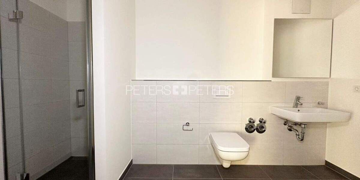 Etagenwohnung Schwerin Werdervorstadt - 2 Zimmer, 55 m&sup2;, 749&euro; | Angebot:25880119