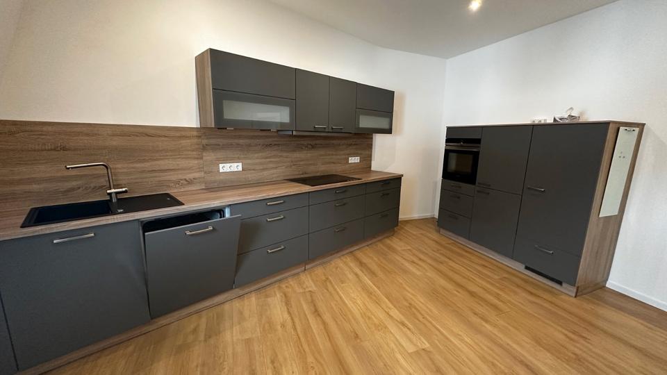 Dachgeschoßwohnung Arnsberg Obereimer - 3 Zimmer, 80 m&sup2;, 720&euro; | Angebot:26336435