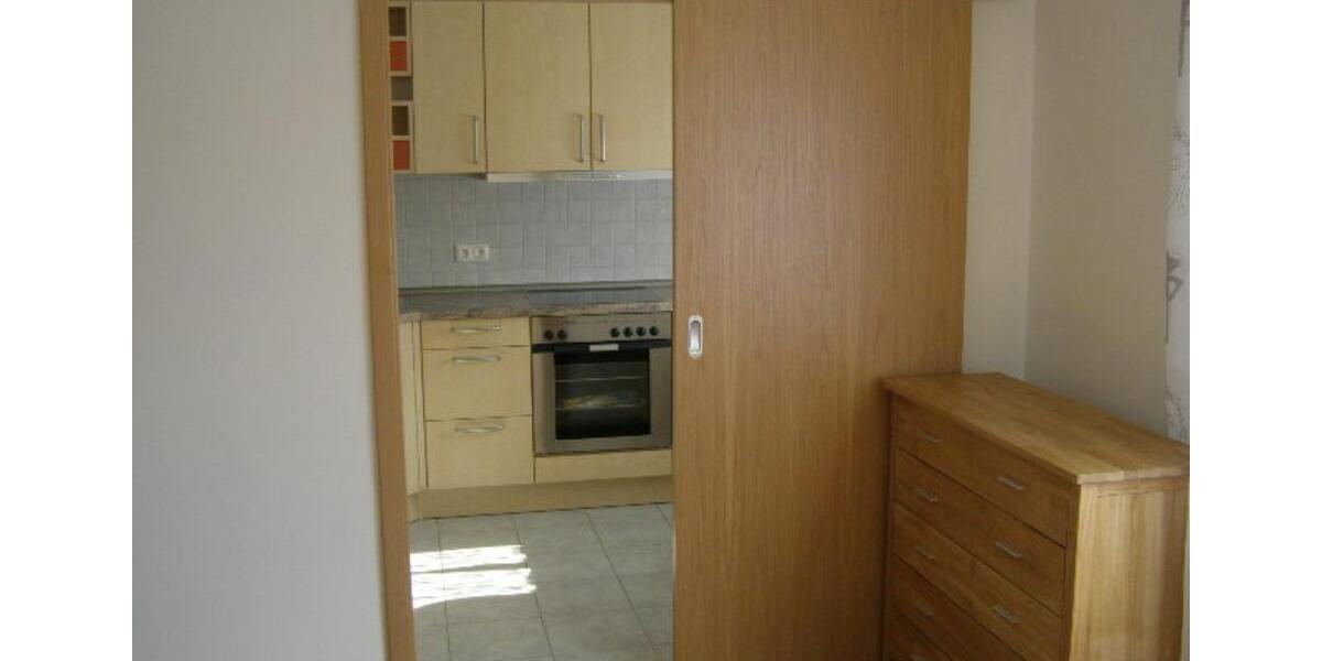 Erdgeschoßwohnung Sulzbach-Rosenberg Rosenberg - 1 Zimmer, 33 m&sup2;, 300&euro; | Angebot:25764425