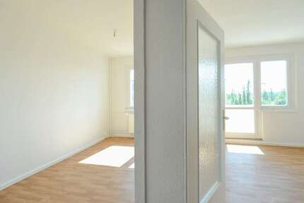 Wohnung zum Mieten in Halle 373 € 57.17 m² 3 zimmer