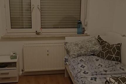 Wohnen auf Zeit Karlsruhe Innenstadt-Ost - 1 Zimmer, 16 m&sup2;, 525&euro; | Angebot:26553445
