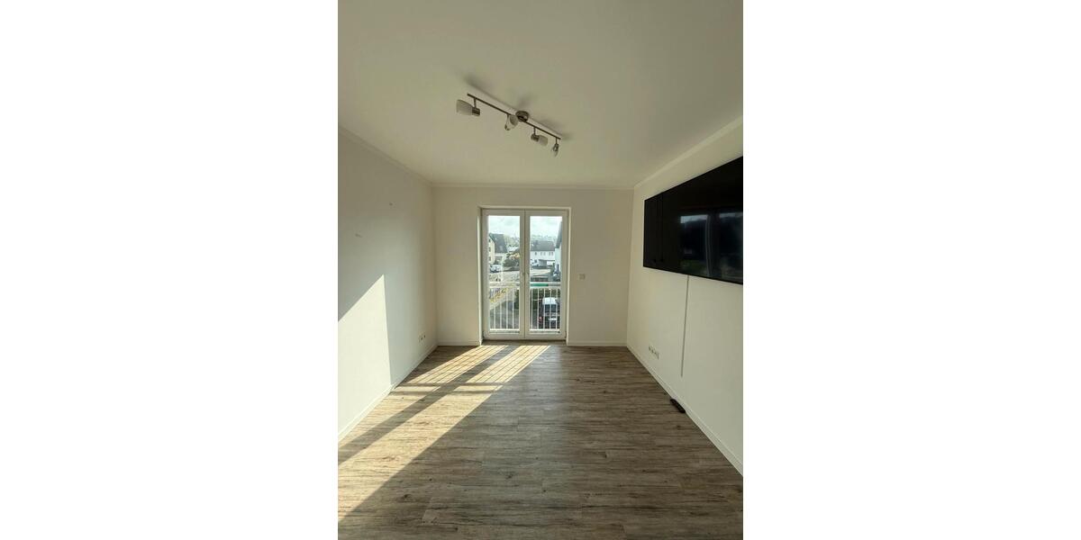 Etagenwohnung Rösrath - 4 Zimmer, 108 m&sup2;, 1.480&euro; | Angebot:26502760