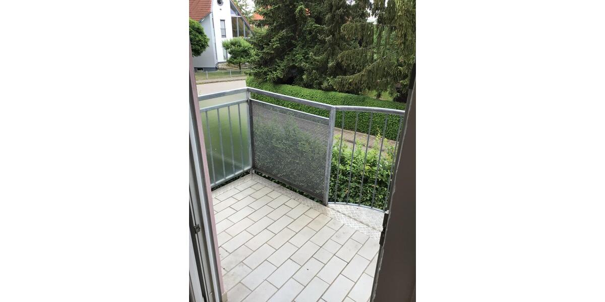 Sonnige 3-Zimmer-Wohnung in Neuendettelsau 3 zimmer