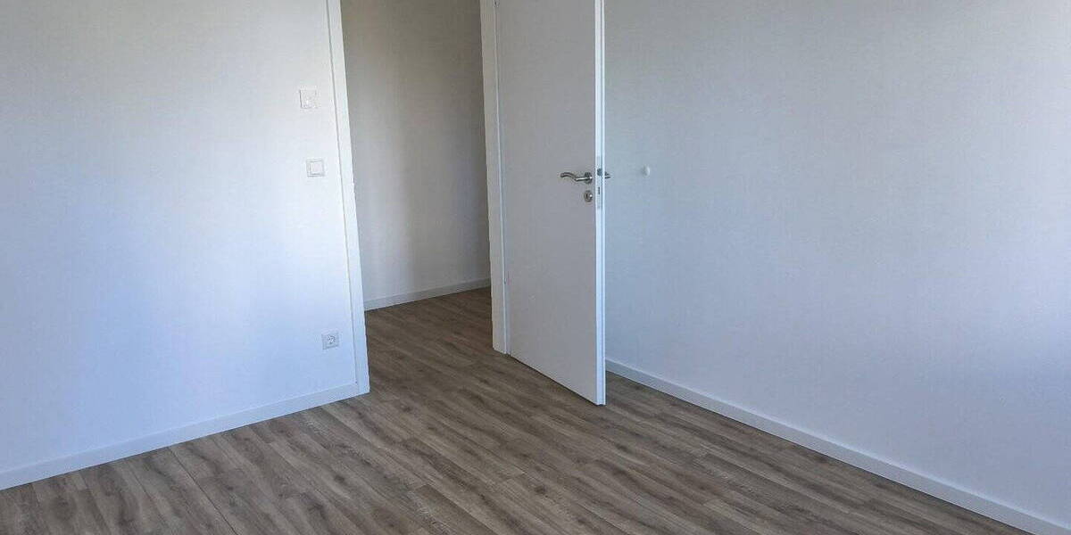 Etagenwohnung Berlin Marzahn - 3 Zimmer, 86 m&sup2;, 1.300&euro; | Angebot:26732014