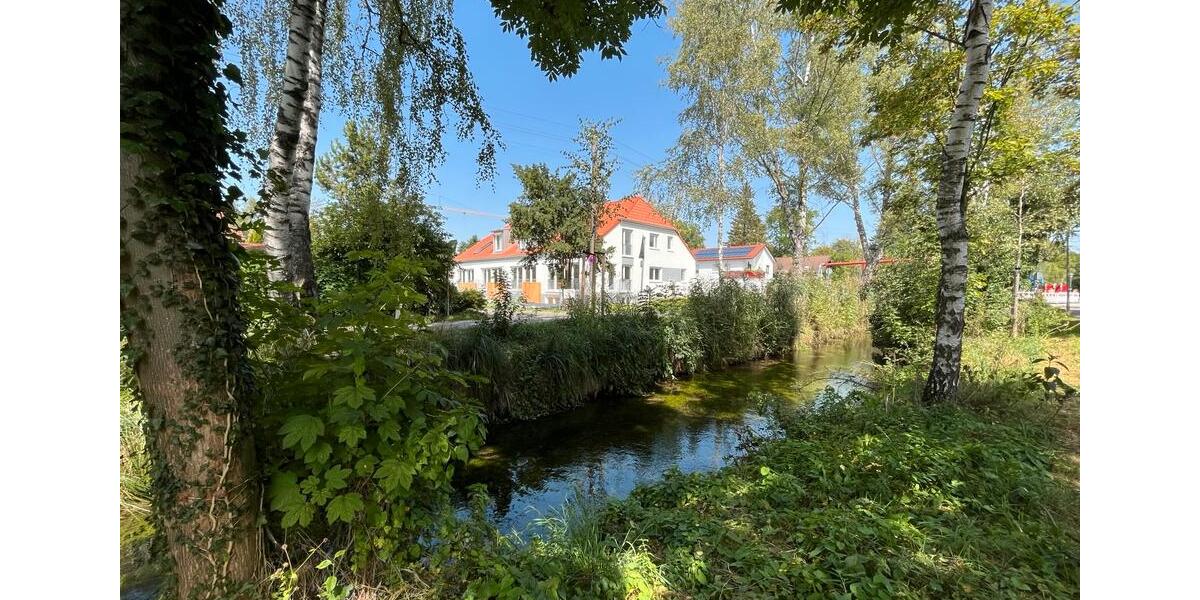 Reihenhaus Gröbenzell - 5 Zimmer, 150 m&sup2;, 2.800&euro; | Angebot:25512572