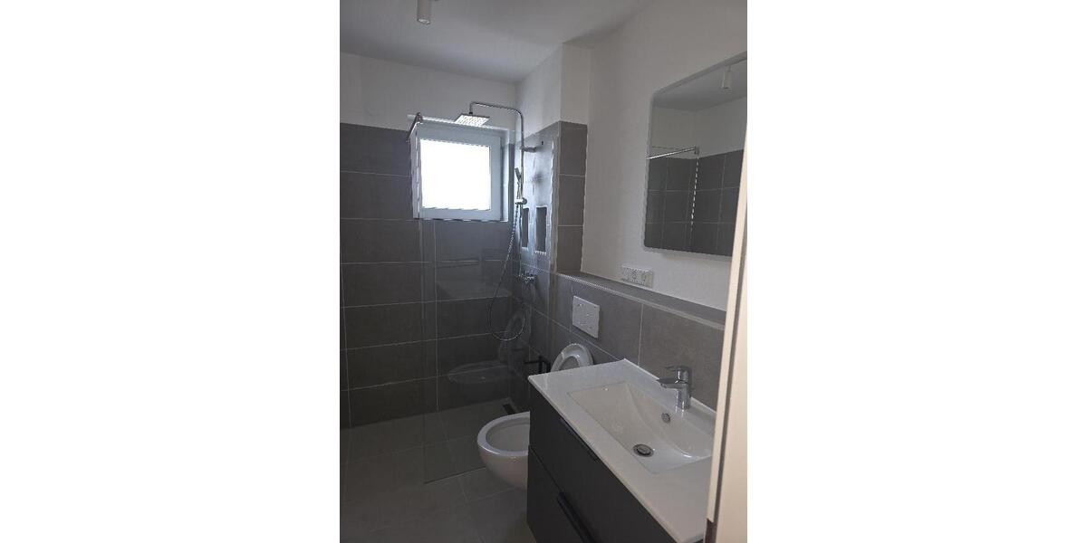 Erdgeschoßwohnung Eschborn - 5 Zimmer, 133 m&sup2;, 1.850&euro; | Angebot:26621148