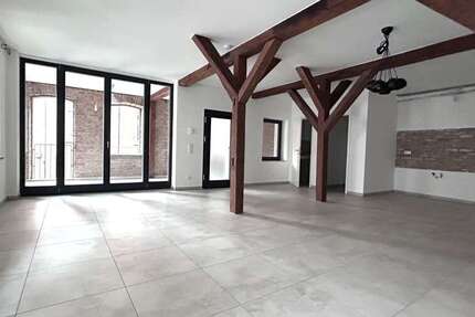 Wohnung Vaihingen an der Enz - 2 Zimmer, 78 m&sup2;, 1.000&euro; | Angebot:26065131