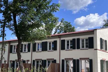 Haus Beelitz - 4 Zimmer, 107 m&sup2;, 1.599&euro; | Angebot:27195451