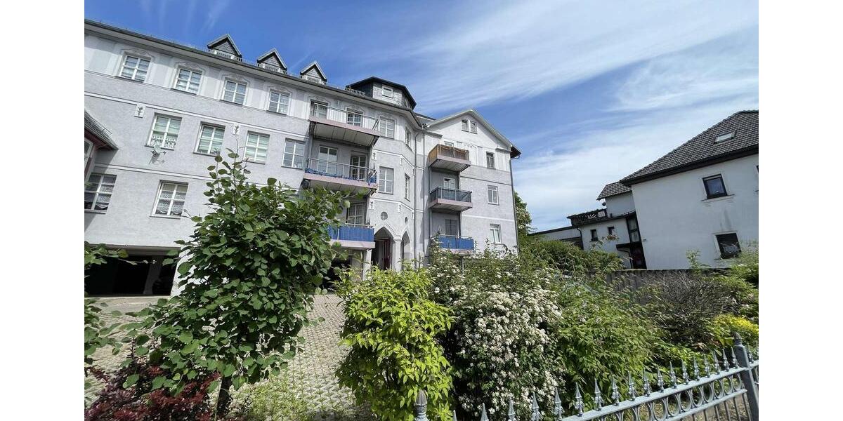 Große 1-Zim.-Wohnung inkl. Carport-Stellplatz und Balkon in Sonneberg! 1 zimmer