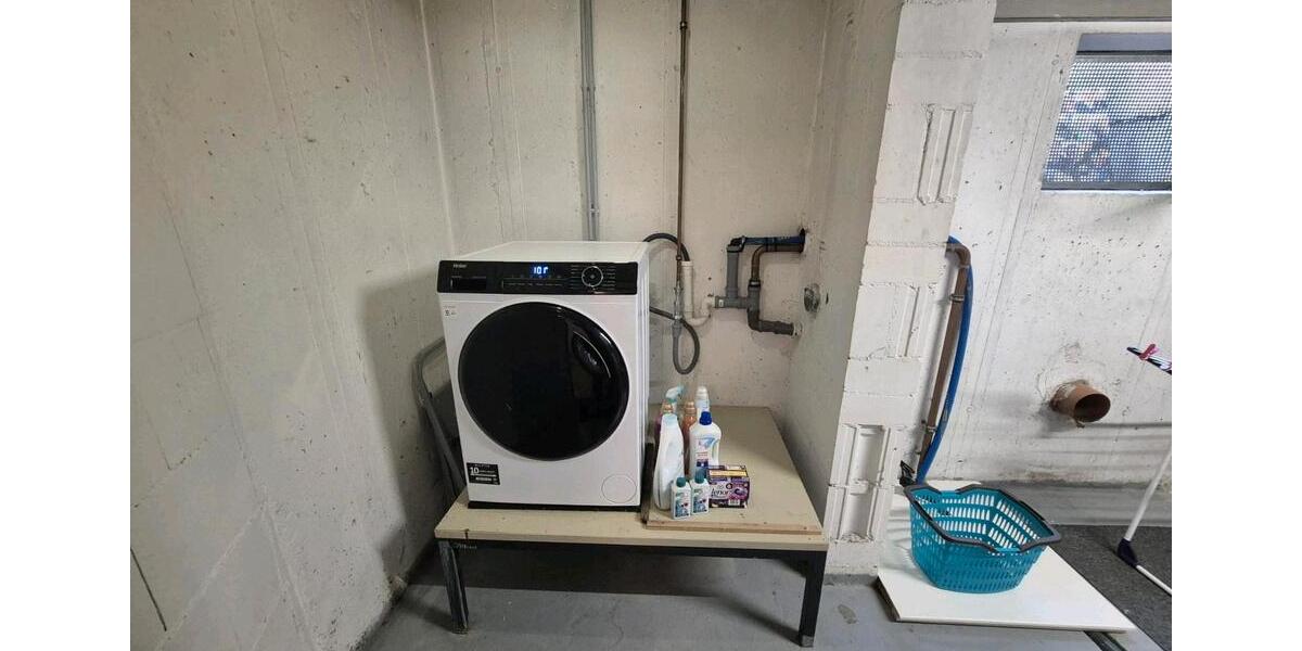 Etagenwohnung Neckarsulm - 2.5 Zimmer, 89 m&sup2;, 930&euro; | Angebot:26671621