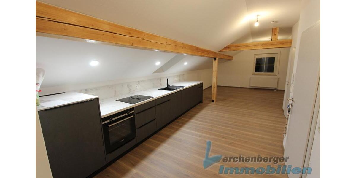 Dachgeschoßwohnung Osterhofen - 3 Zimmer, 66 m&sup2;, 600&euro; | Angebot:24109867