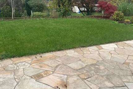 Haus Homburg-Einöd Einöd - 5 Zimmer, 140 m&sup2;, 1.800&euro; | Angebot:24215777